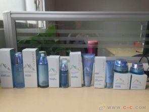 高質(zhì)量低價格自然堂化妝品批發(fā),地攤自然堂化妝品一手貨源